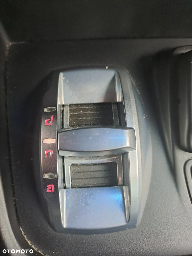 Alfa Romeo Giulietta 2.0 JTDM 16V TCT Sport - 33