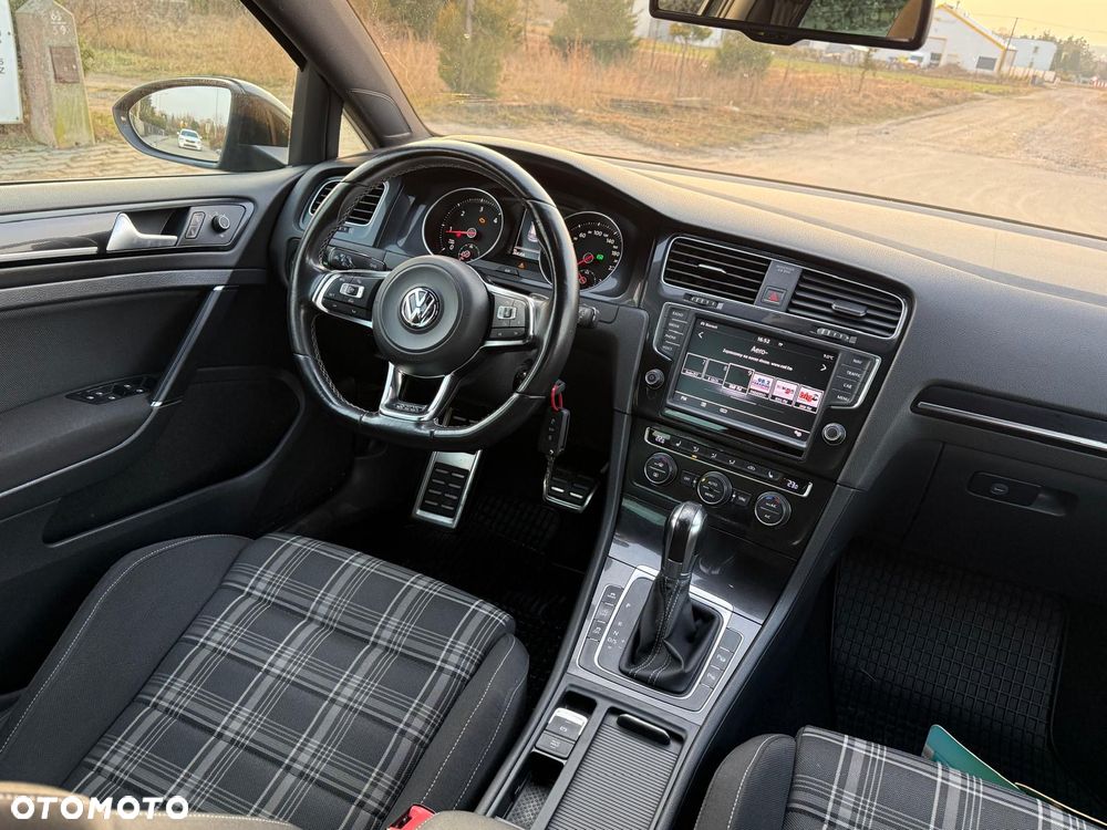 Volkswagen Golf GTD 2.0 TDI SCR DSG - 30