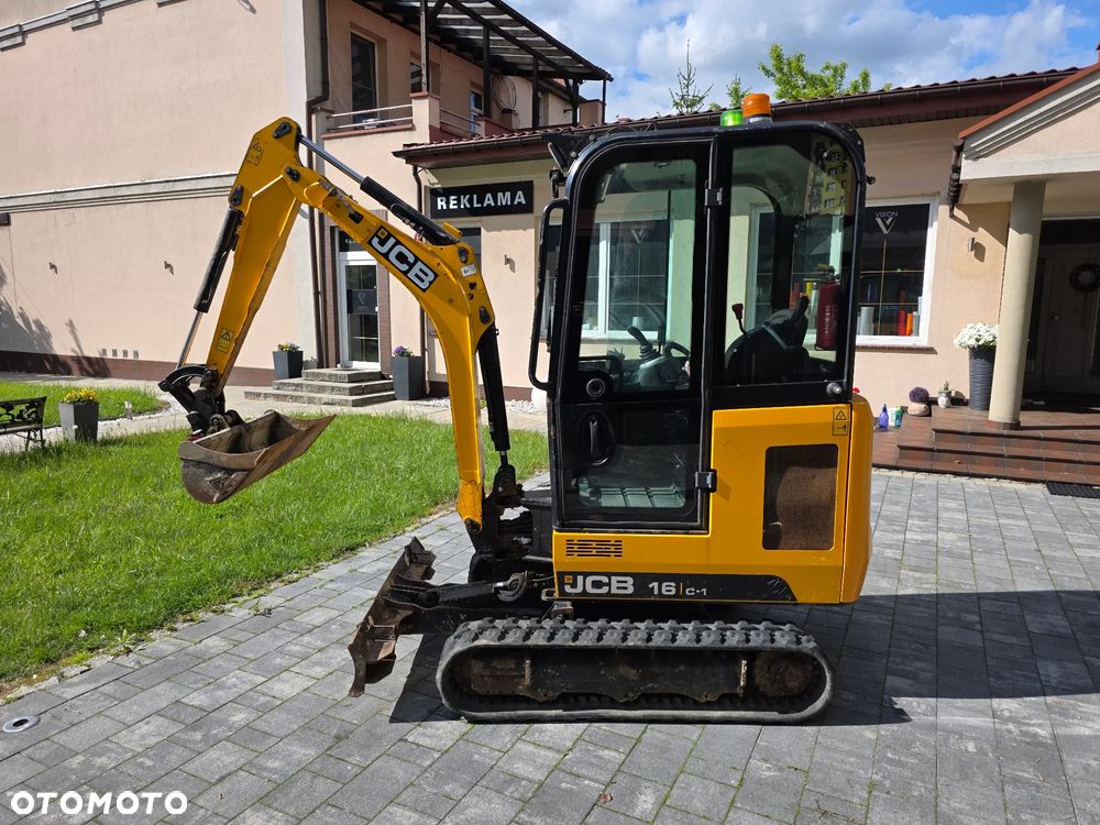 JCB 16c1 - 8