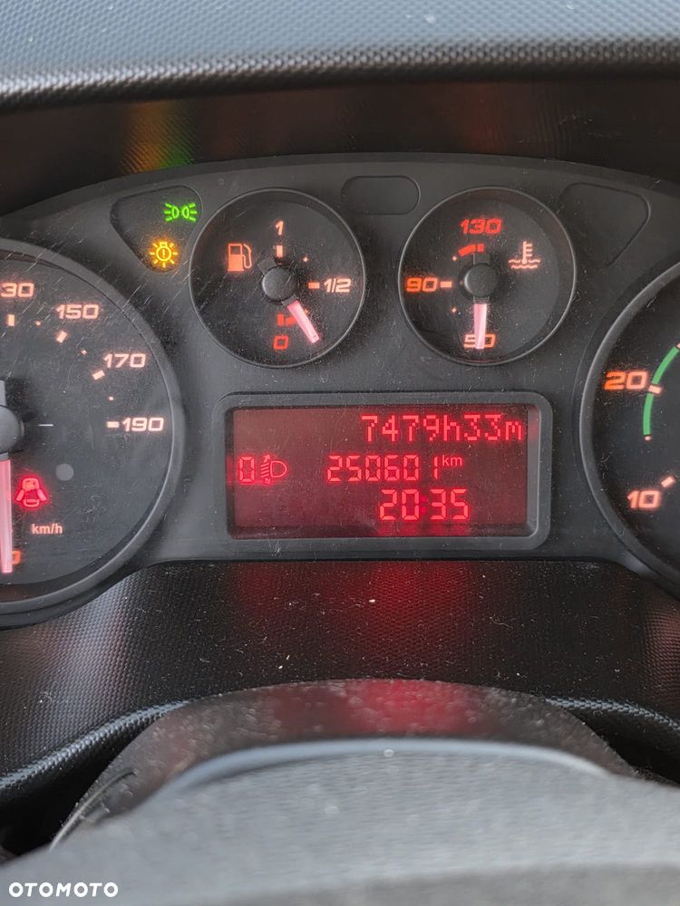 Iveco Daily 35C13 - 14