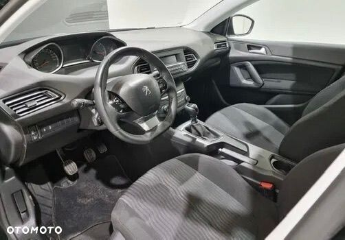 Peugeot 308 - 28