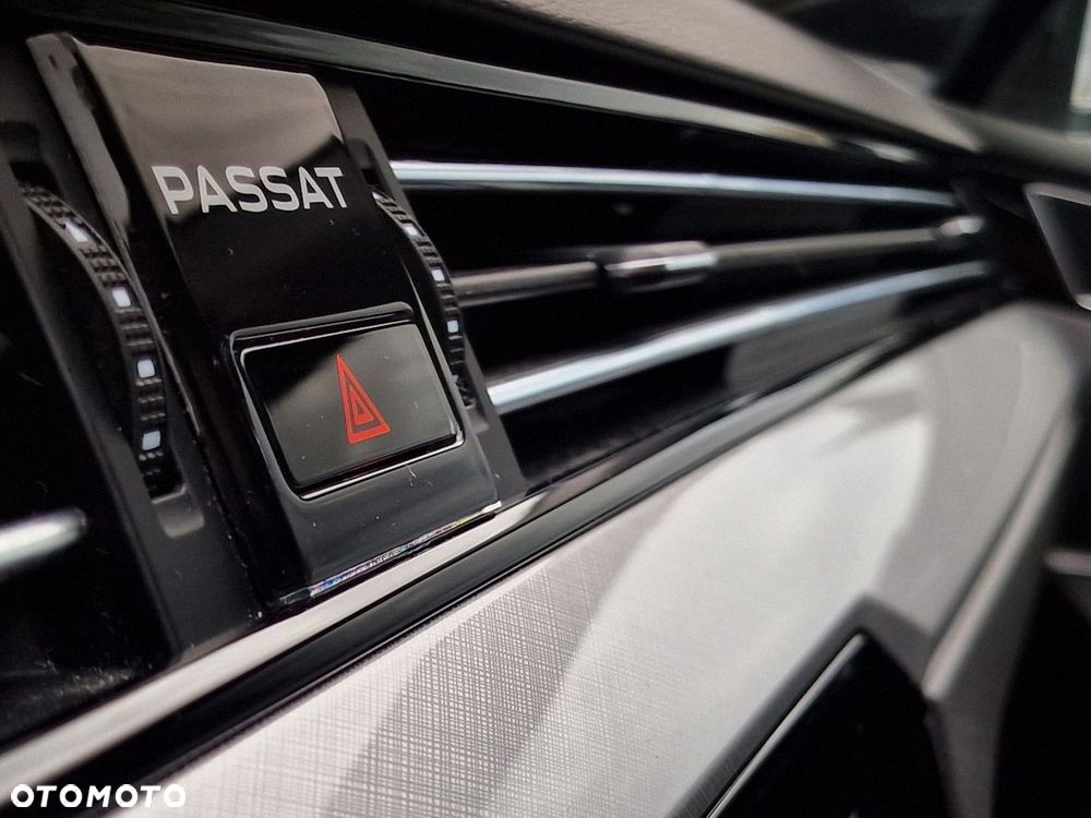 Volkswagen Passat Variant - 34