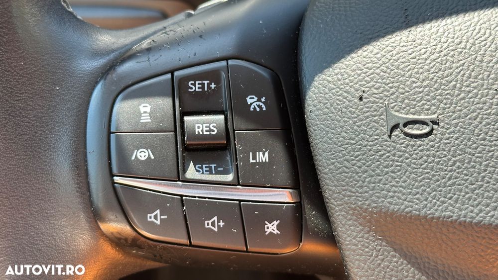 FORD Focus 2020 — imagine 12