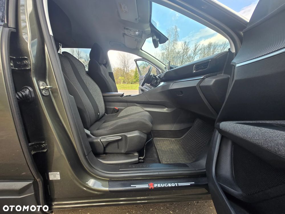 Peugeot 3008 1.6 BlueHDi Active S&S EAT6 - 6