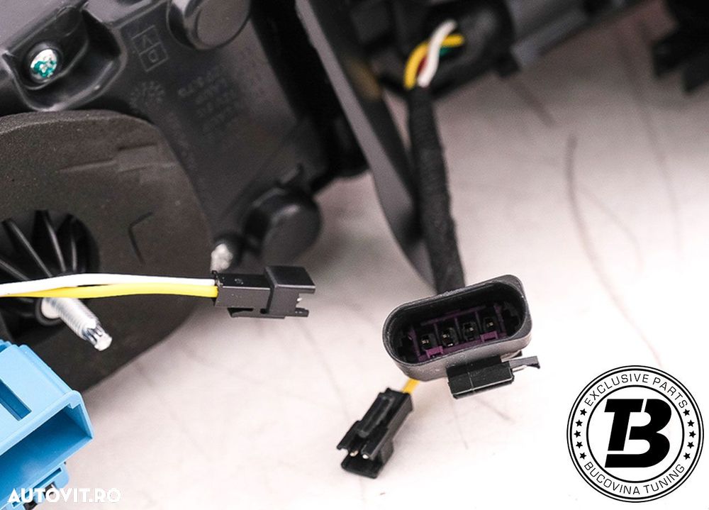 Stopuri Full LED compatibile cu VW Golf 8 - 19