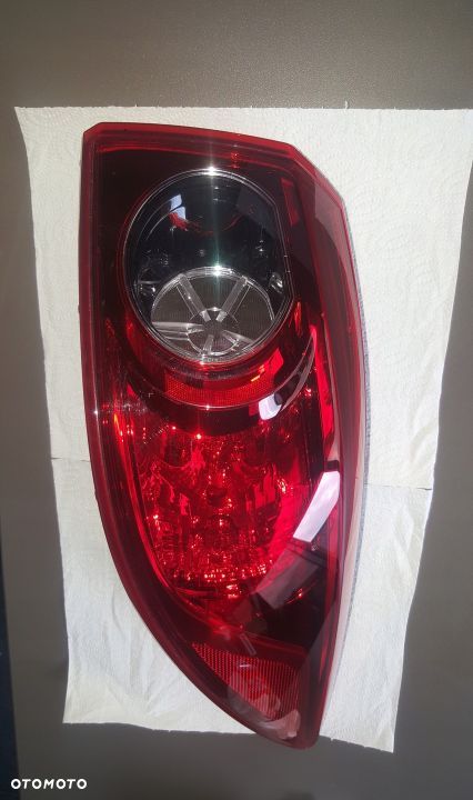Mazda 6 SEDAN 2012-15 Tylna lampa PRAWA - 1