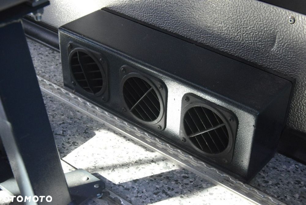 Ford Transit - 24