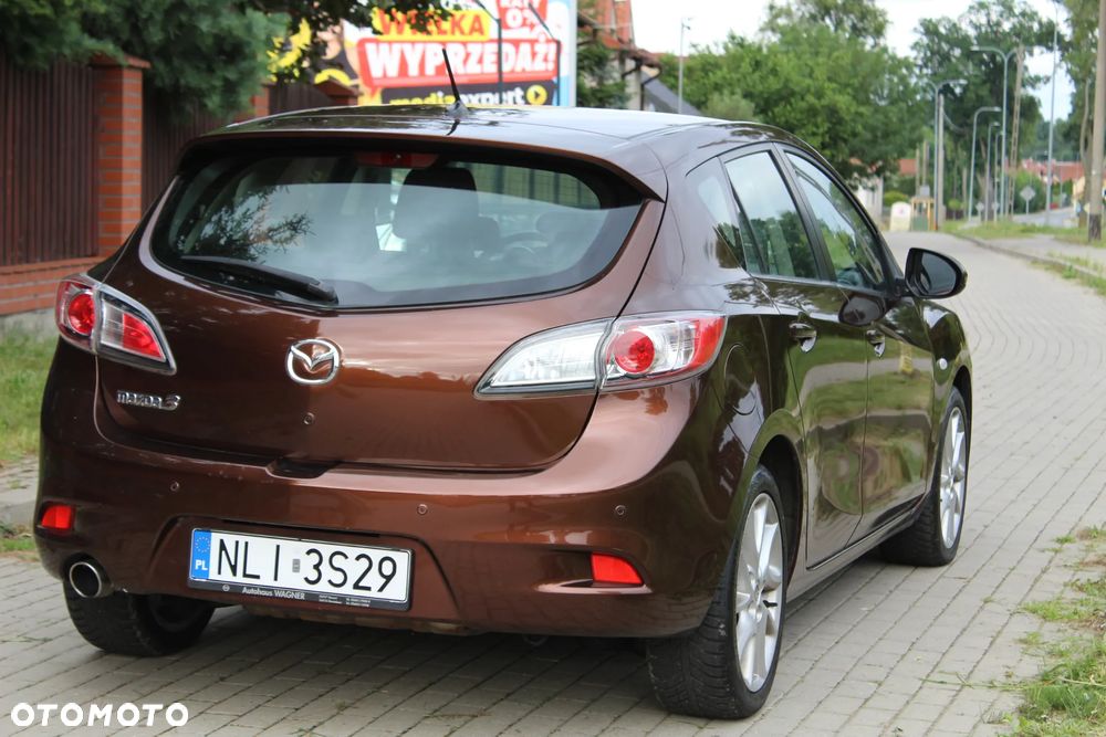 Mazda 3 - 8