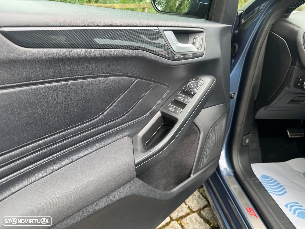 Ford Focus 1.5 TDCi ECOBlue ST-Line Aut. - 15