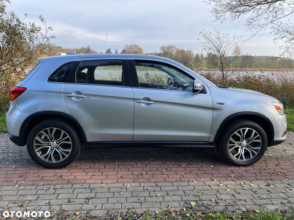 Mitsubishi ASX 1.6 2WD Diamant Edition - 2