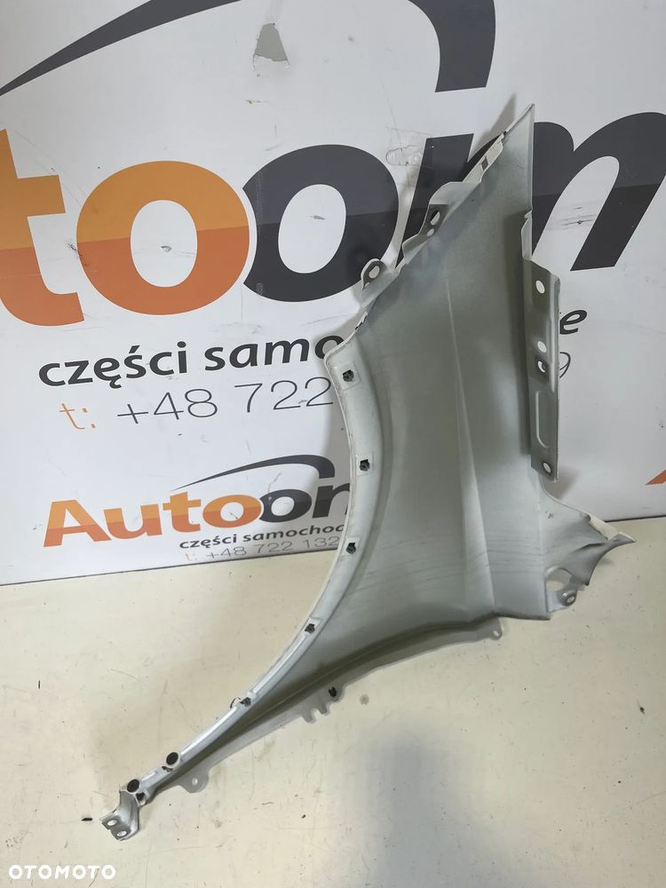 Blotnik prawy przód Hyundai Bayon - 7
