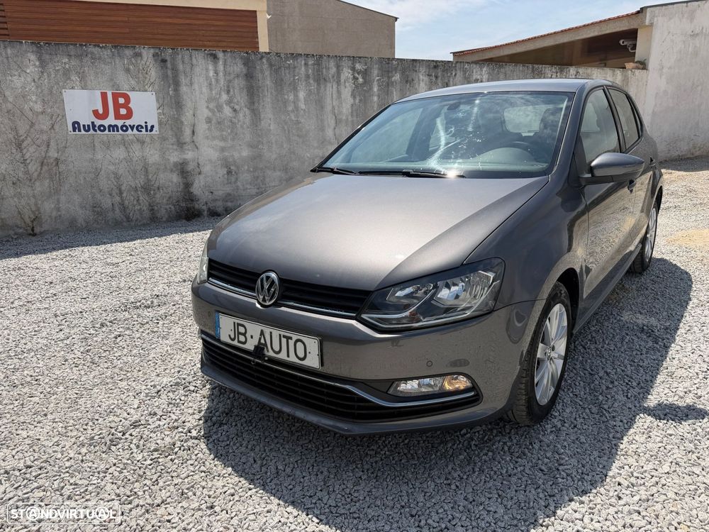 VW Polo 1.0 Confortline - 2
