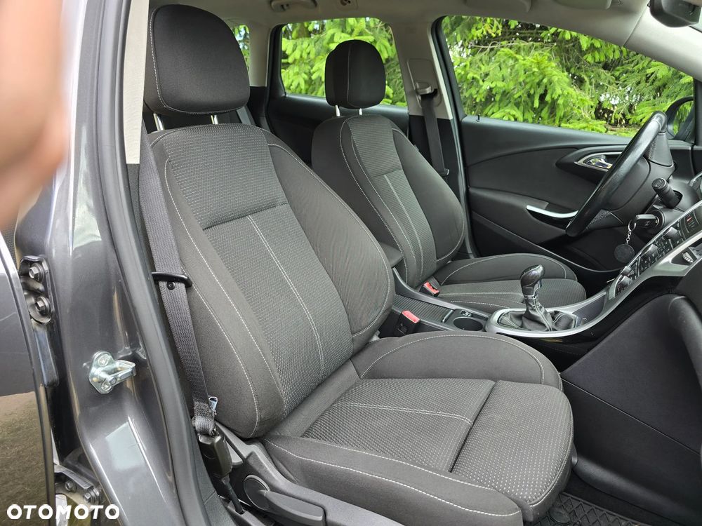 Opel Astra 1.4 T Sport - 26