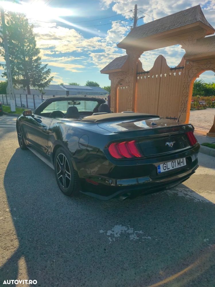 Ford Mustang 2.3 Eco Boost Aut. - 6