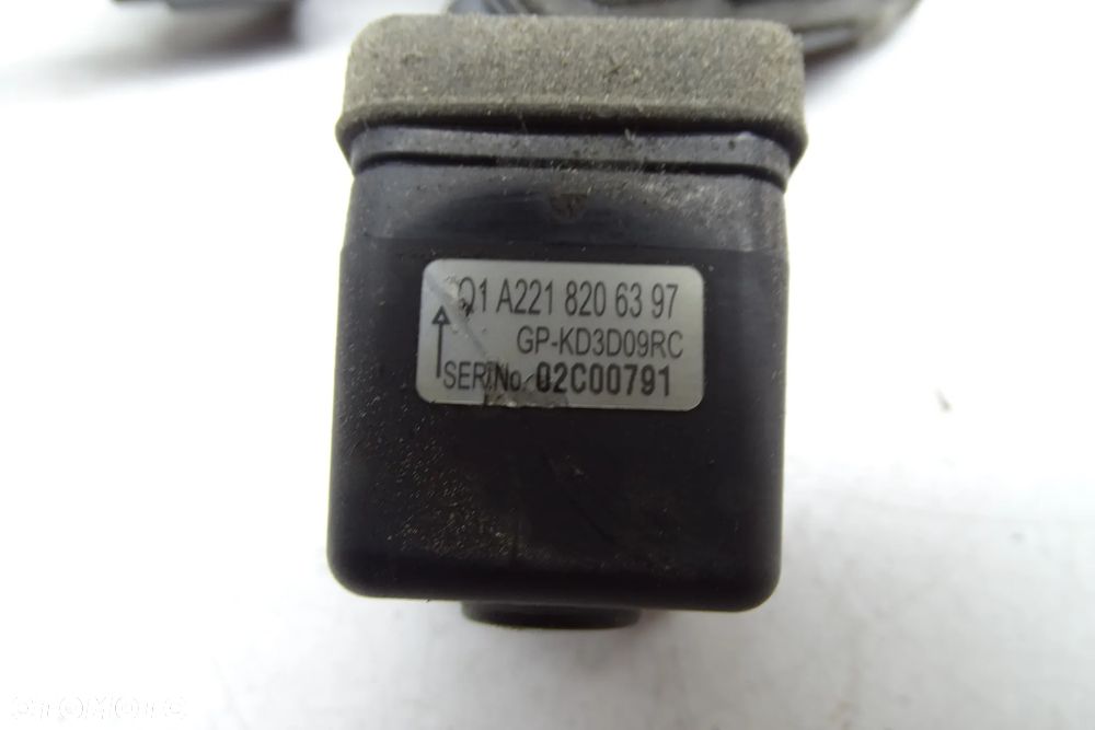 MERCEDES W216 CL 216 W221 KAMERA COFANIA A2218206397 - 4