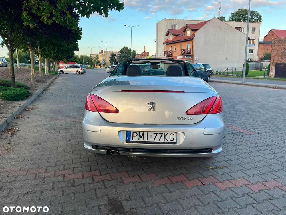 Peugeot 307 CC 2.0 HDi Intense - 21