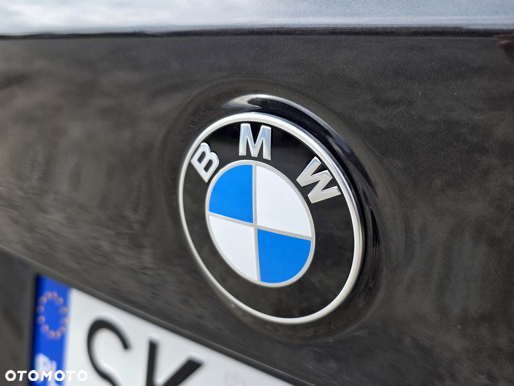 BMW Seria 5 520d mHEV - 14