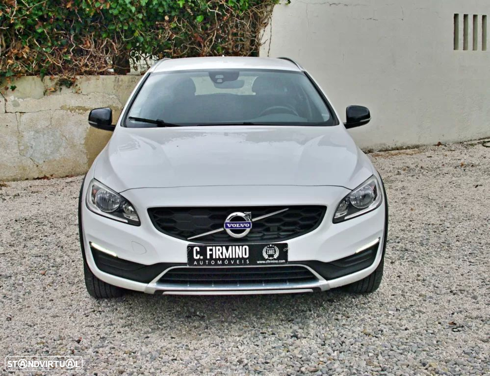 Volvo V60 2.0 D3 Kinetic - 3