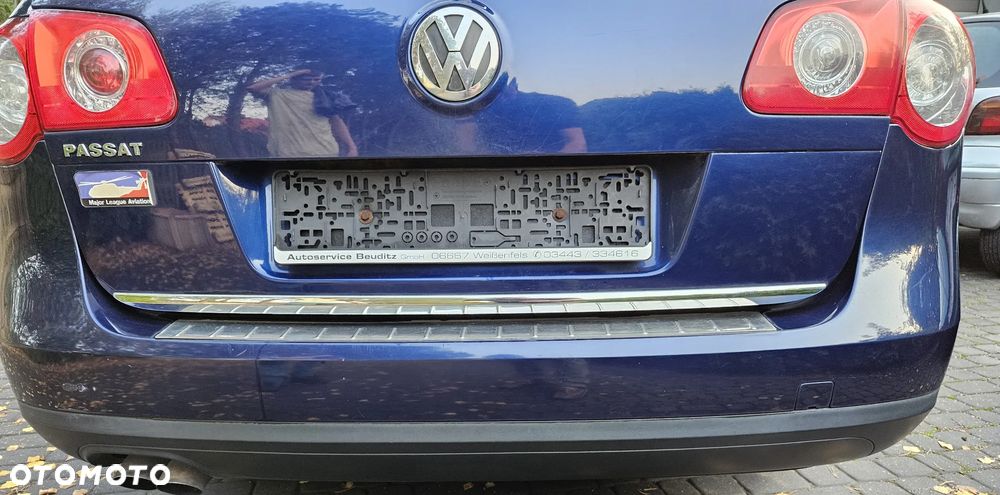 VW Passat B6 kombi  zderzak tył tylny LD5Q - 5