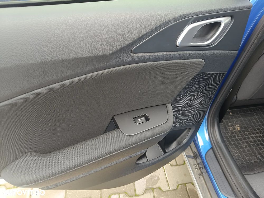 Kia XCeed 1.5 T-GDI 7DCT City - 24