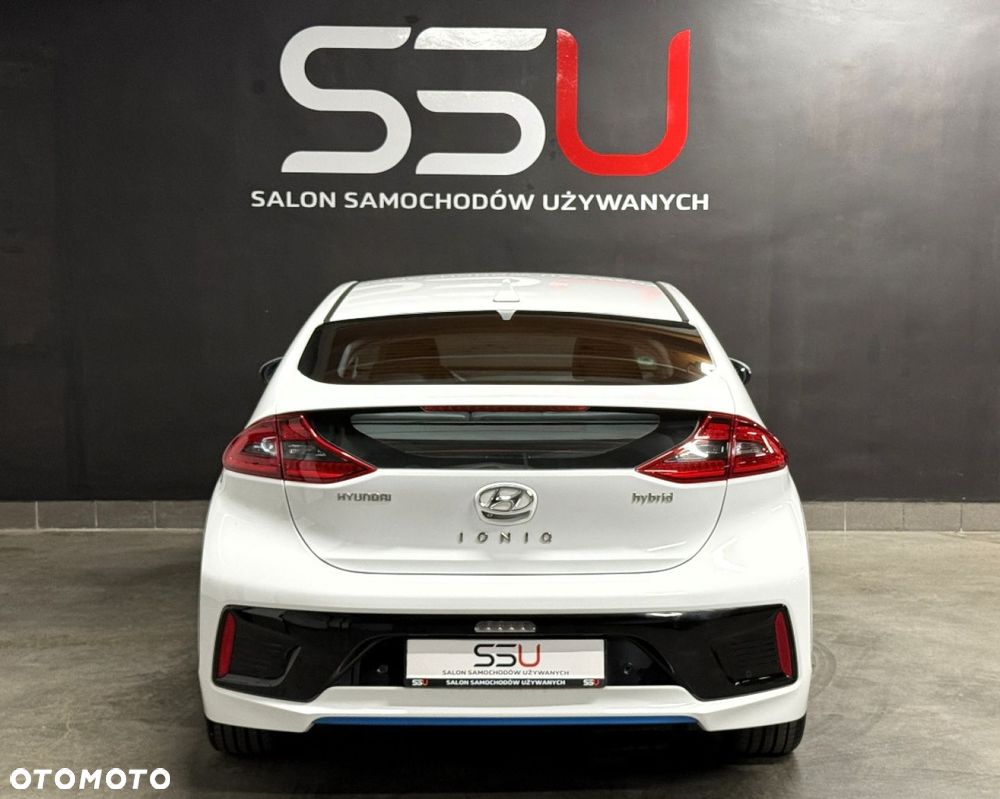 Hyundai IONIQ hybrid Premium - 12