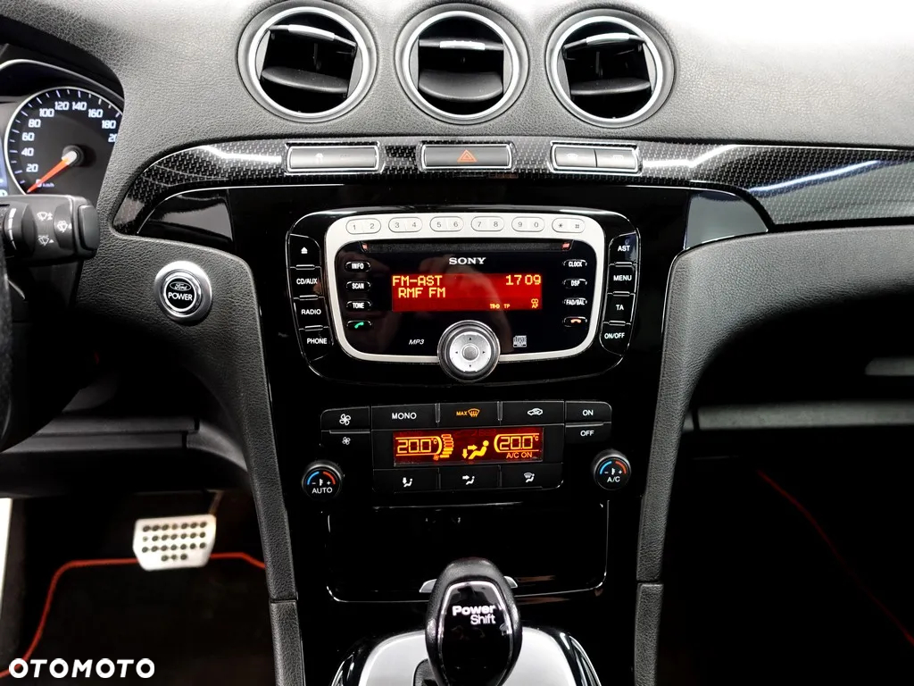 Ford S-Max - 19