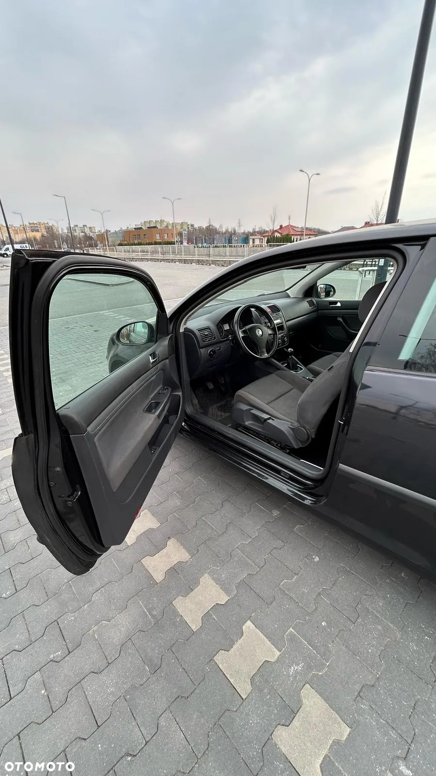 Volkswagen Golf V 1.9 TDI Trendline - 5