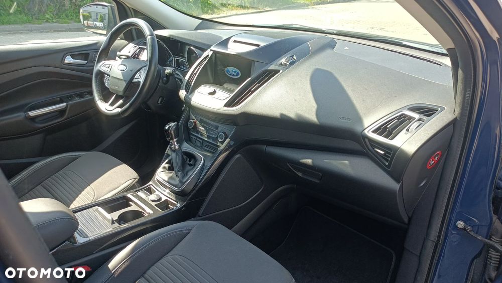 Ford Kuga 2.0 TDCi 2x4 Business Edition - 9