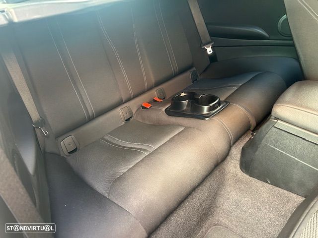 BMW 218 d Cabrio Line Sport - 9