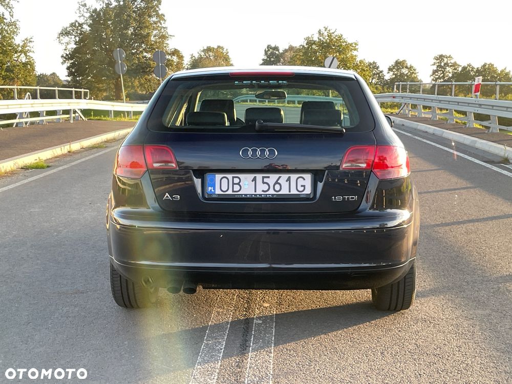 Audi A3 Sportback - 10