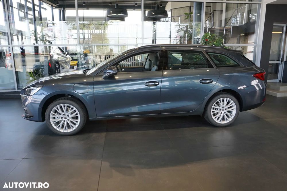 Seat Leon Sportstourer 1.5 e-Hybrid DSG Style - 3