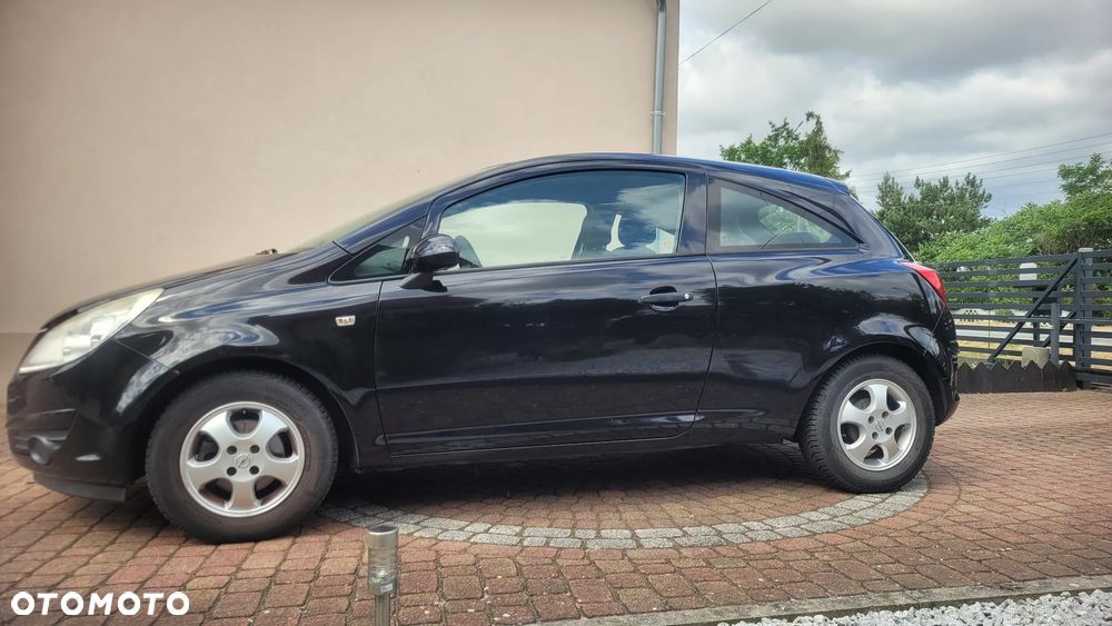 Opel Corsa 1.2 16V Cosmo - 7
