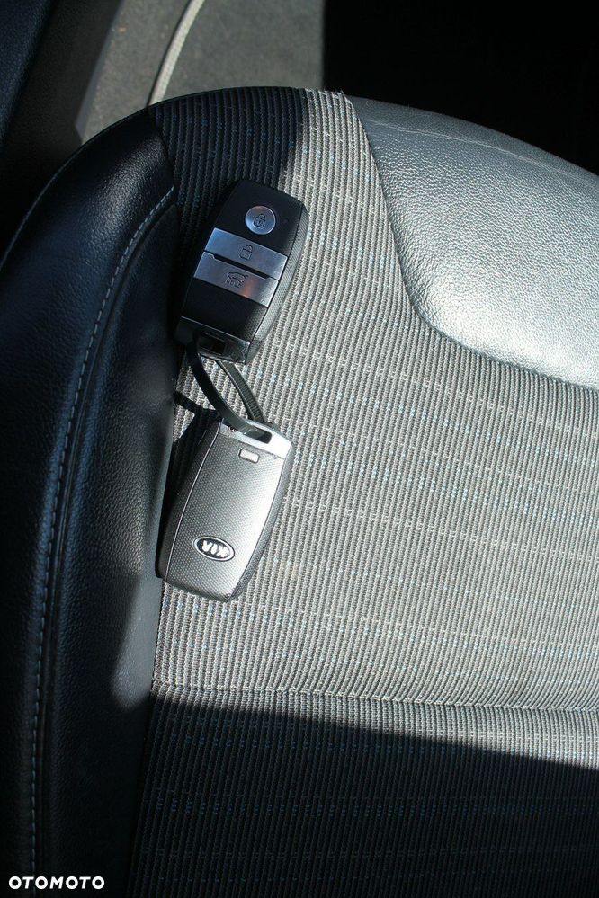 Kia Niro - 15