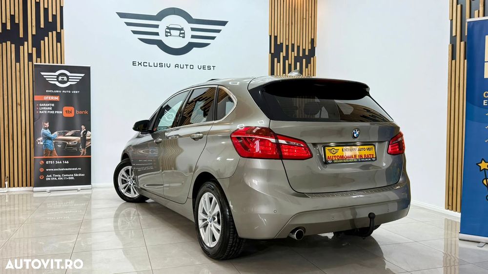 BMW Seria 2 218d - 5