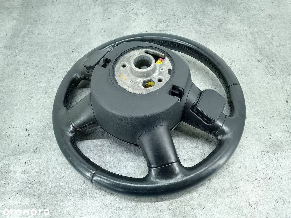 KIEROWNICA Z PODUSZKĄ AUDI A4 B7 8P0419689  8H0880201J - 3