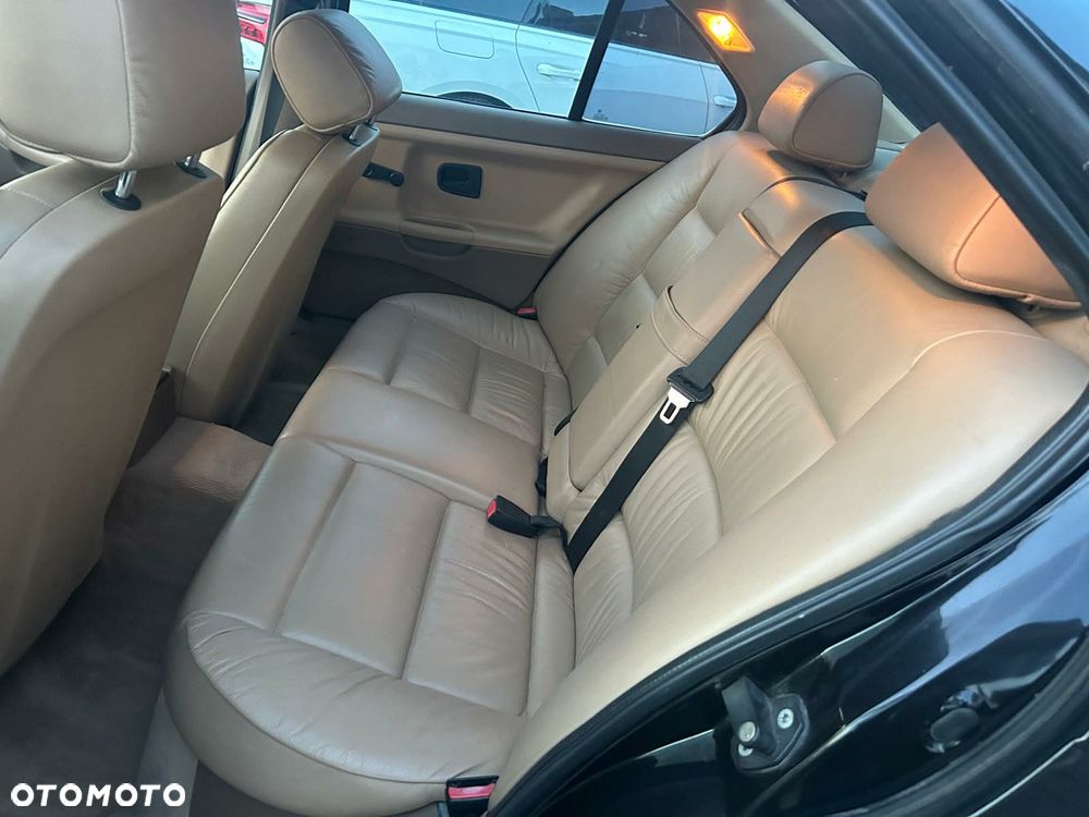 BMW Seria 3 - 21