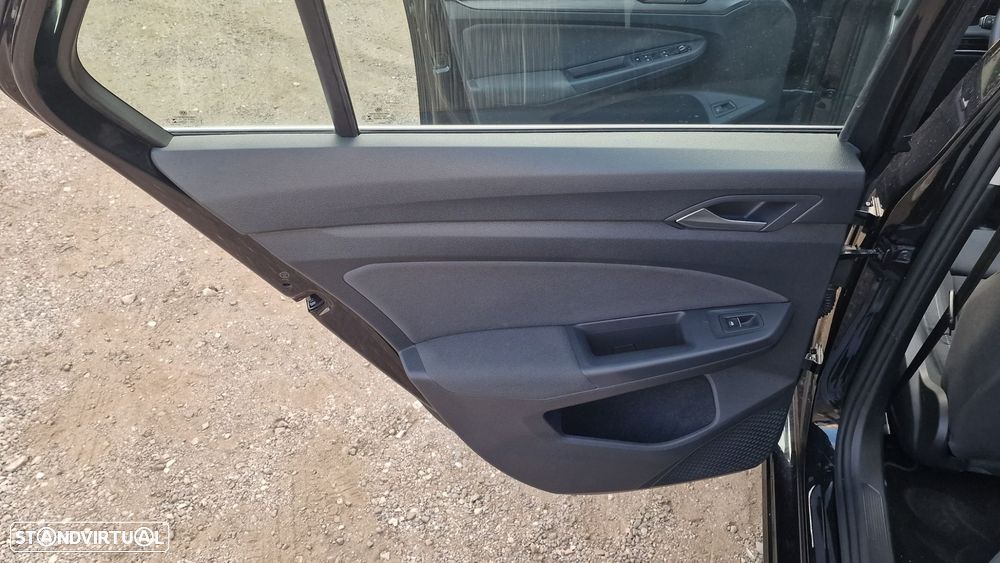 VW Golf 1.4 eHybrid OPF DSG Style - 34