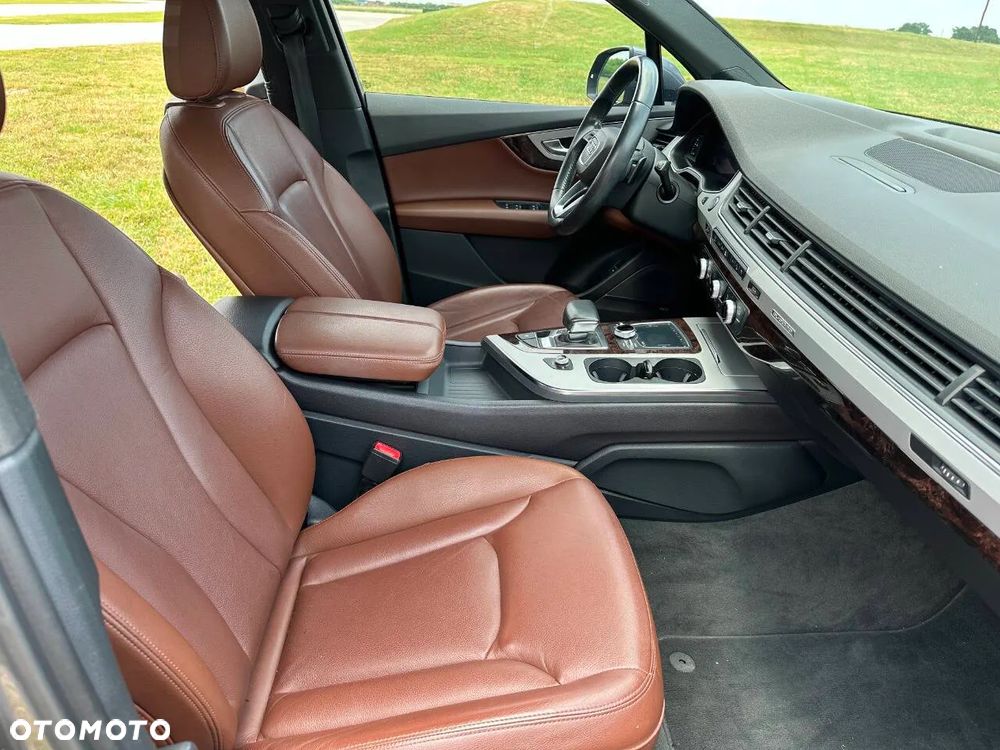 Audi Q7 3.0 TFSI Quattro Tiptronic - 15