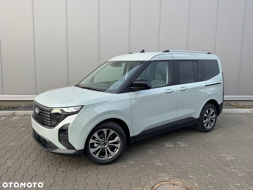 Ford Tourneo Courier 1.0 EcoBoost Titanium - 1