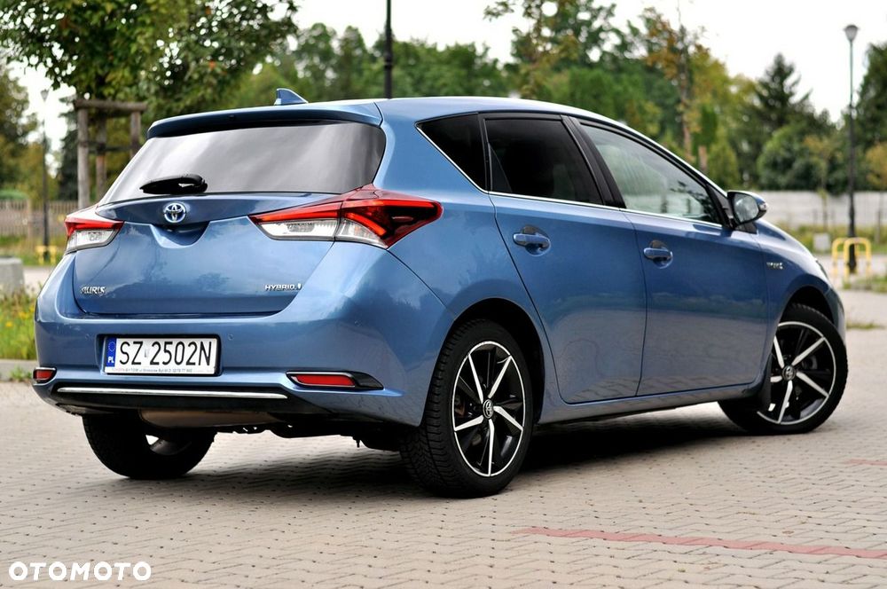 Toyota Auris - 4