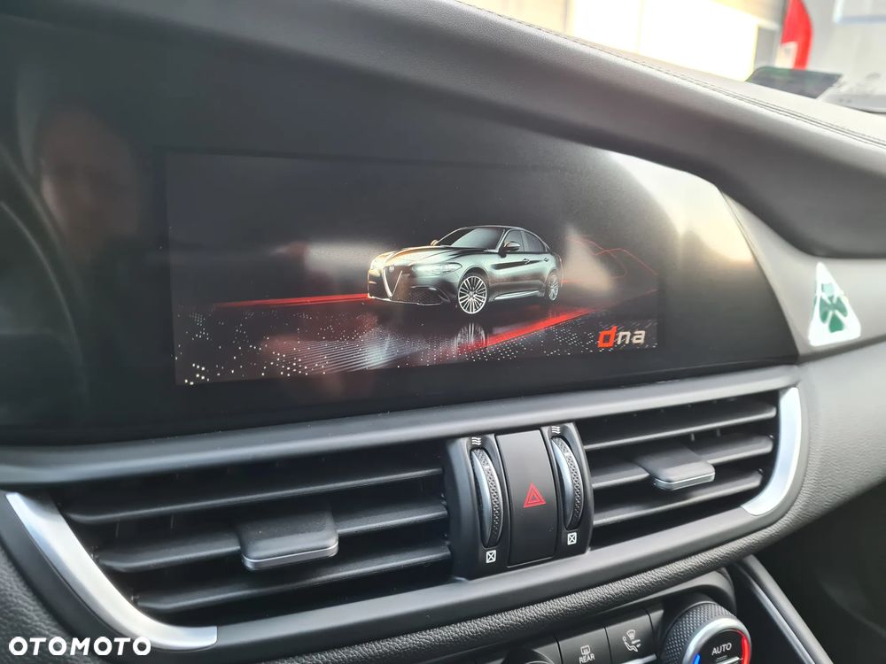Alfa Romeo Giulia 2.0 Turbo Veloce Q4 - 32