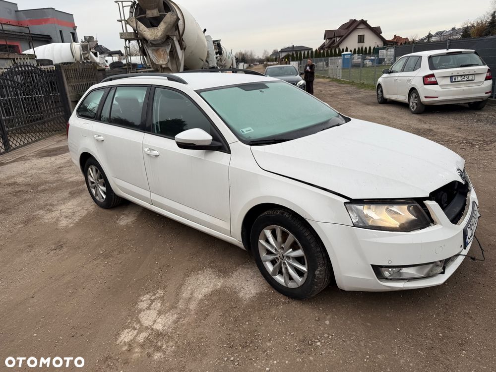 Skoda Octavia 1.6 TDI Ambition - 23