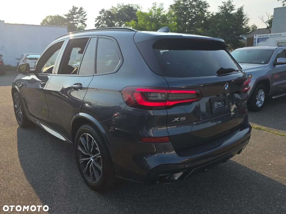 BMW X5 xDrive40i sport - 3
