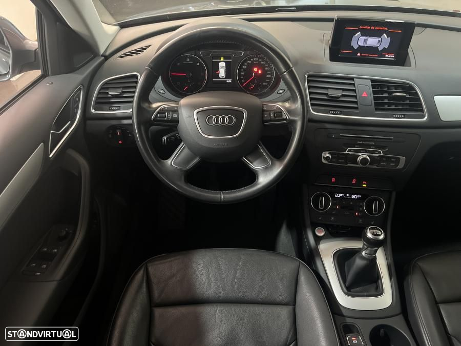 Audi Q3 2.0 TDI Sport - 29