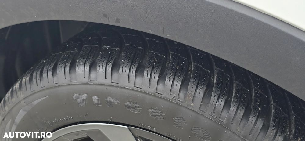 Renault Arkana E-TECH 145 R.S.LINE - 30