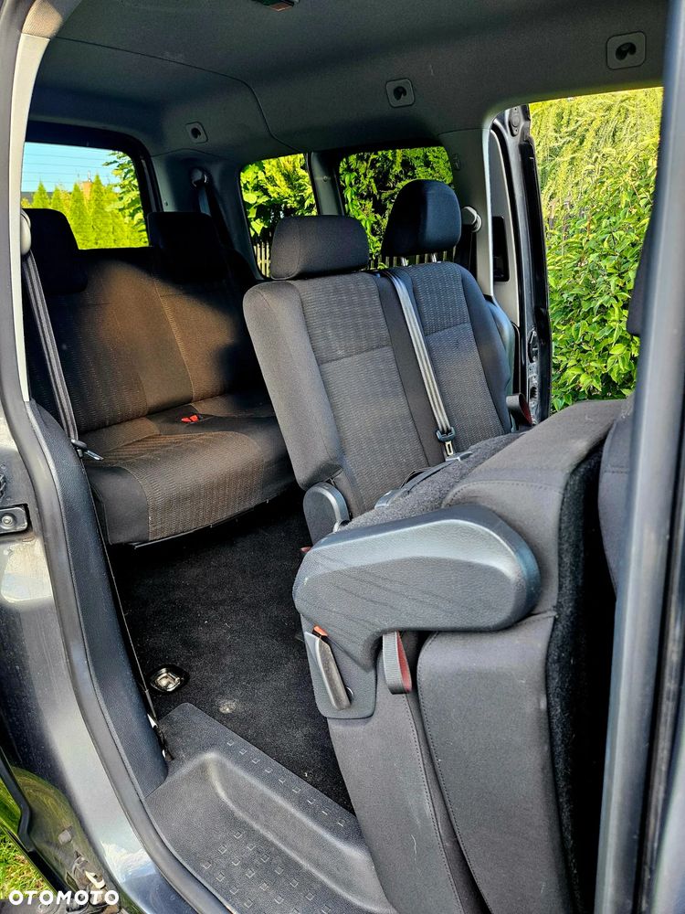 Volkswagen Caddy Maxi 2.0 TDI Comfortline DSG - 15