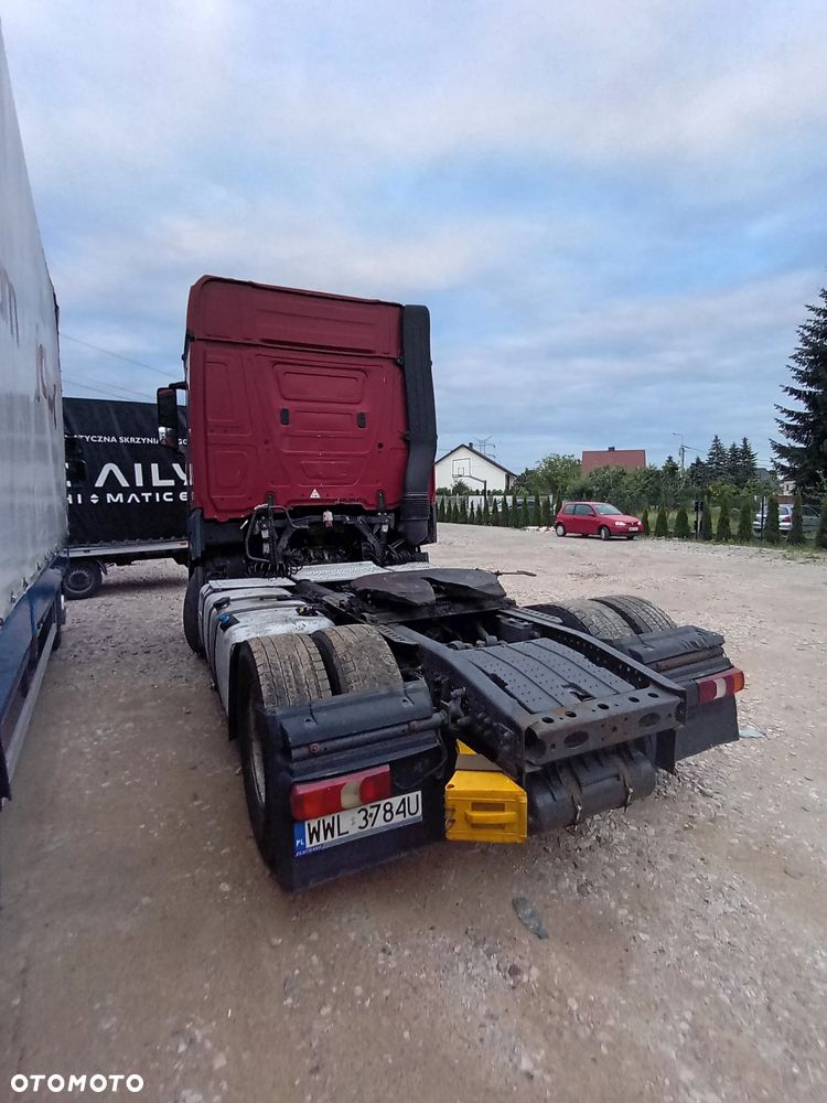 Mercedes-Benz Actros - 6