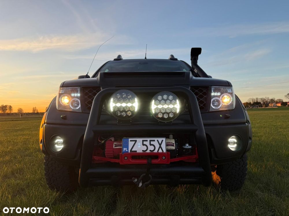 Nissan Navara 2.5 D LE - 23