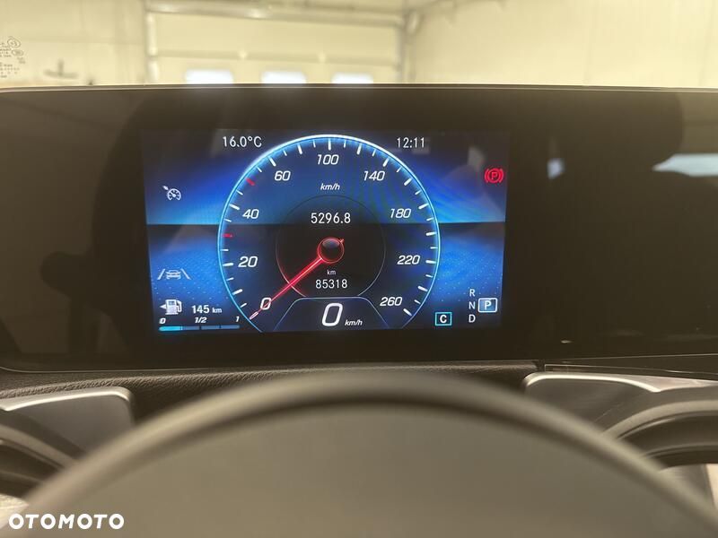 Mercedes-Benz GLB 200 7G-DCT - 14