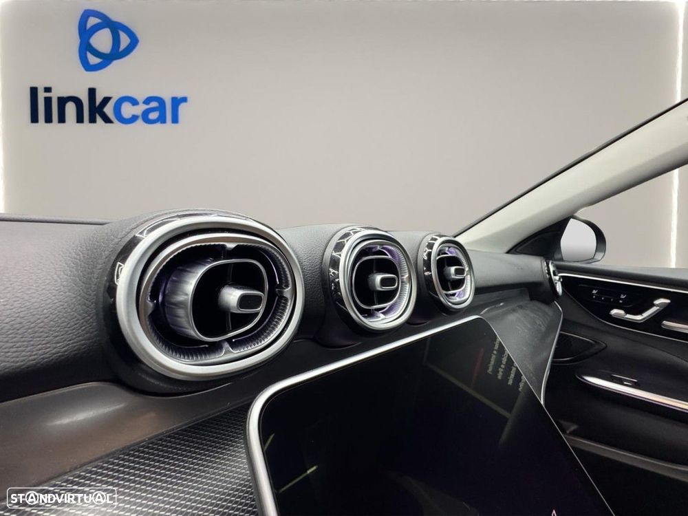 Mercedes-Benz C 300 e T 9G-TRONIC Avantgarde - 17